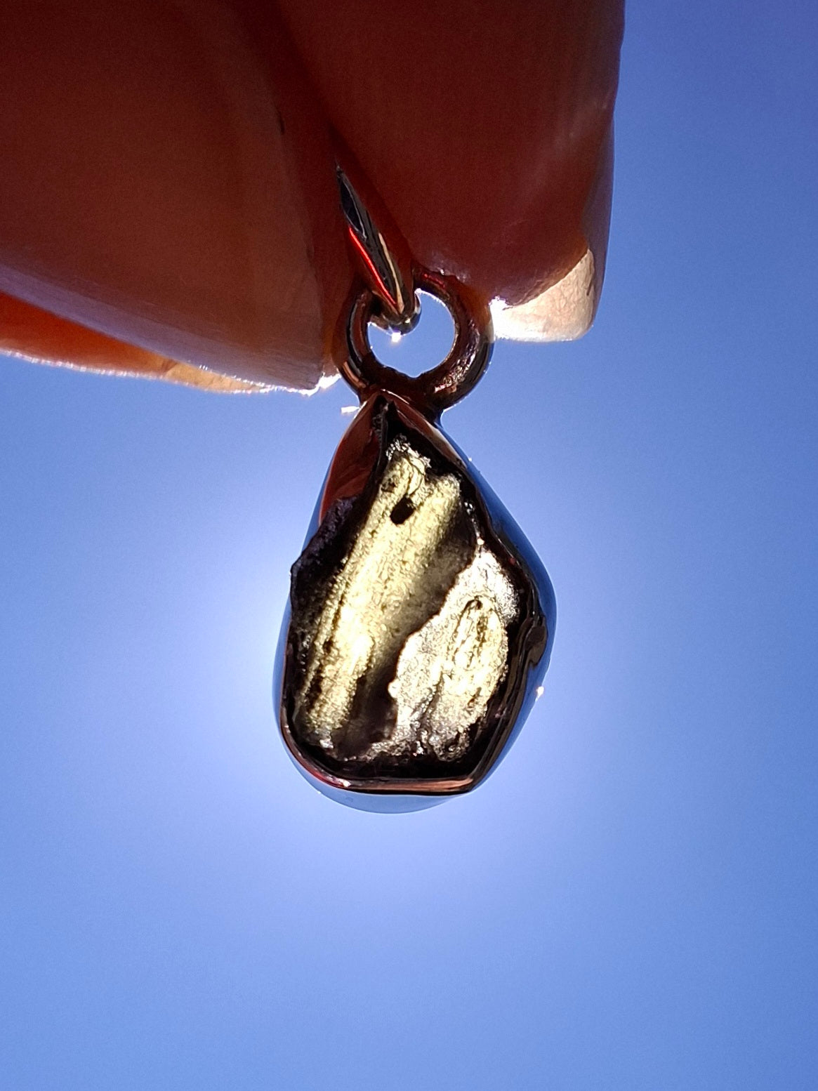 Moldavite Pendant, 925 Silver, Tektite (Ref: P47)