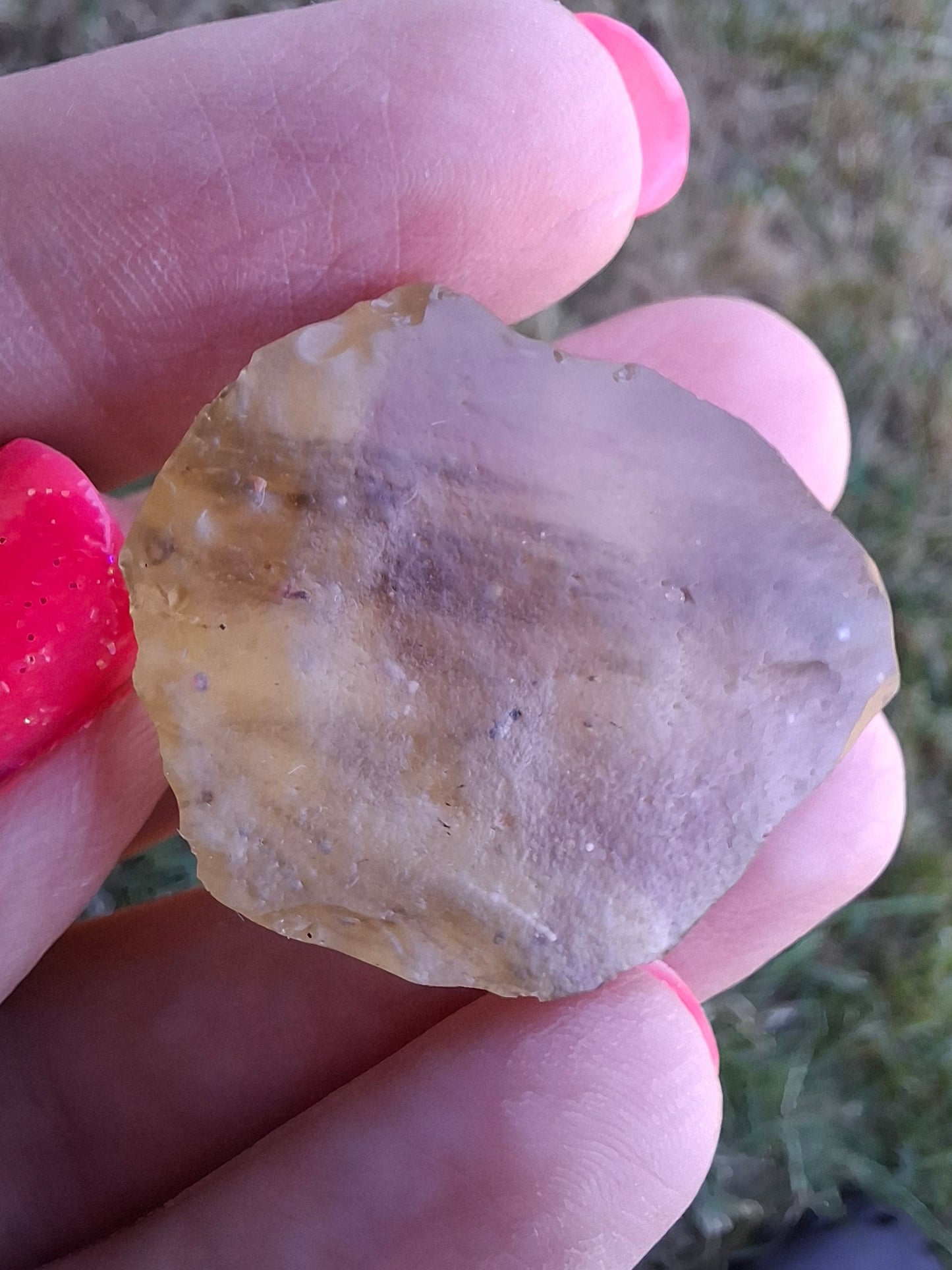 Libyan Desert Glass (darker) Piece, 12.00g, Tektite (Ref: L1377)