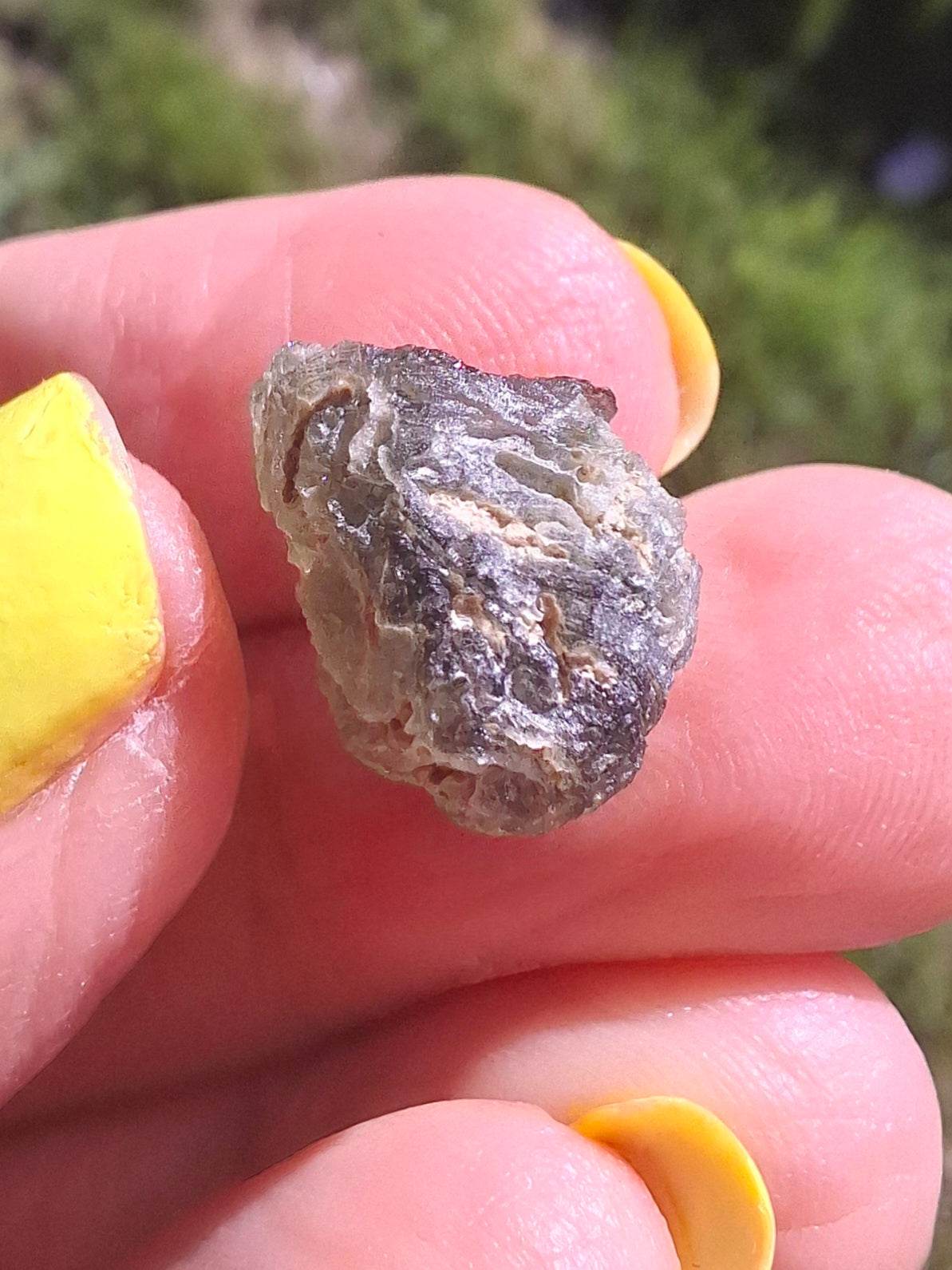 Moldavite Piece, 2.09g, Tektite (Ref: 1510)