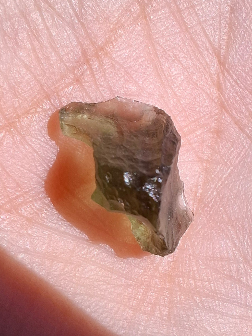 Moldavite Piece, 0.70g, Tektite (Ref: 1475)