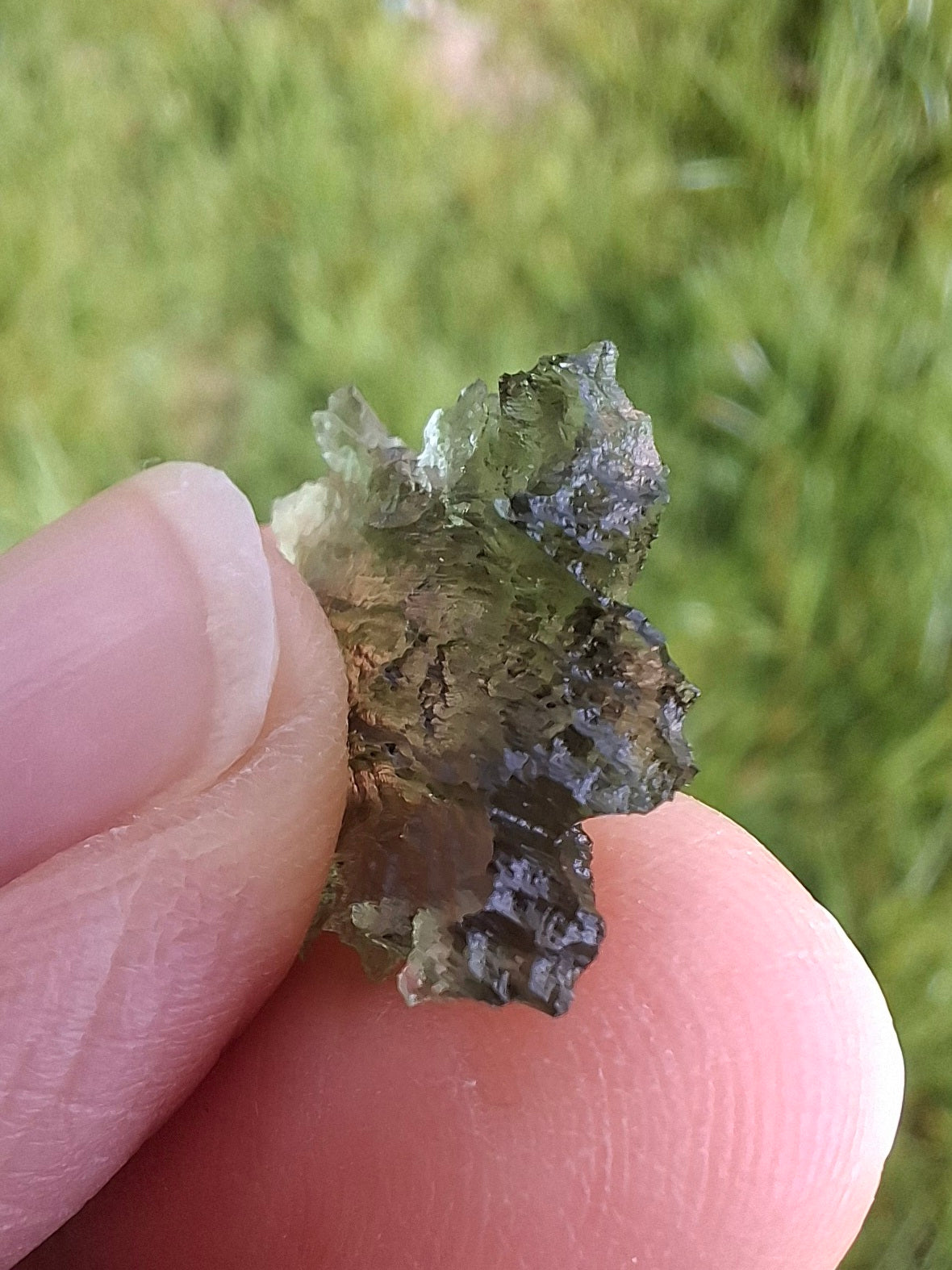 Moldavite Piece, JEZKOVNA BESEDNICE, 1.52g, Tektite (Ref: 1287)