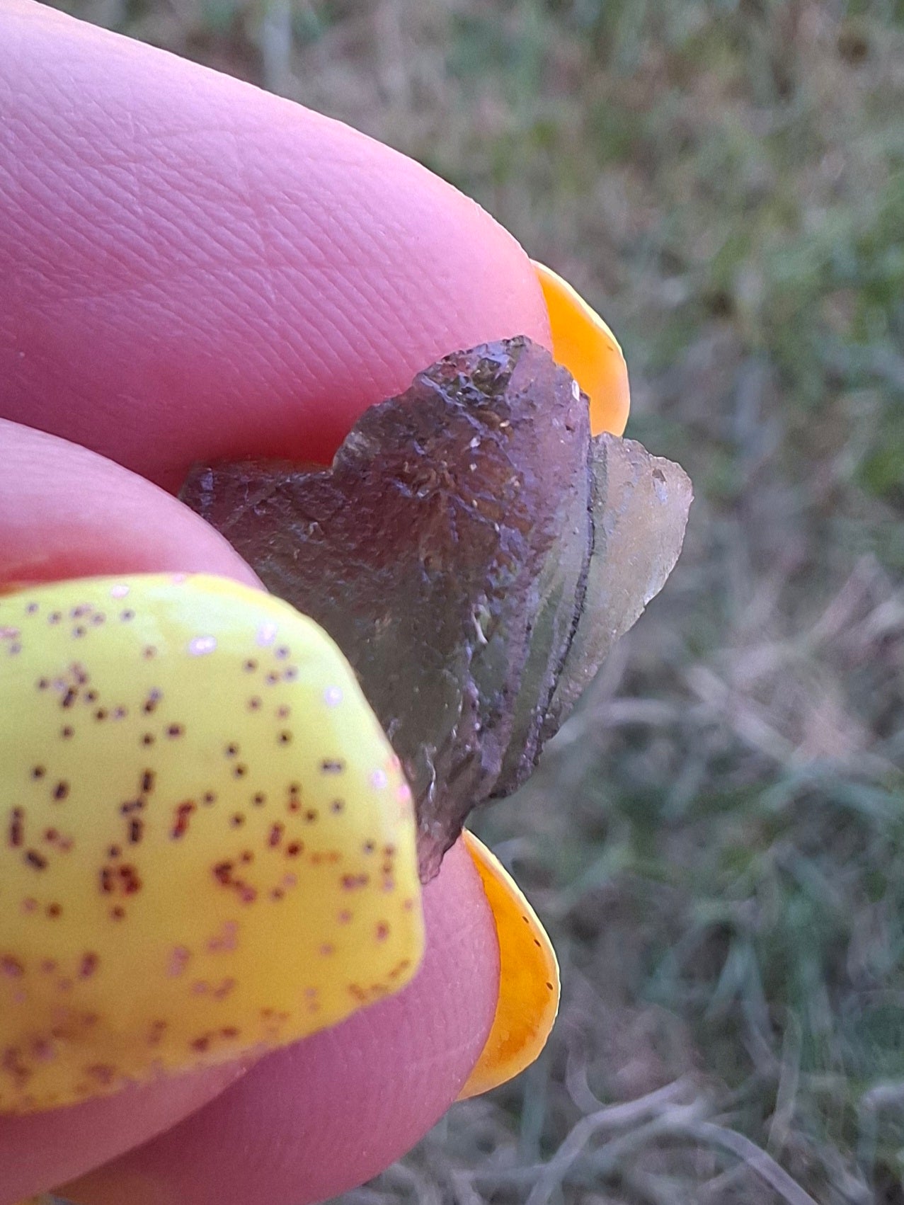 Moldavite Piece, 0.87g, Tektite (Ref: 1477)
