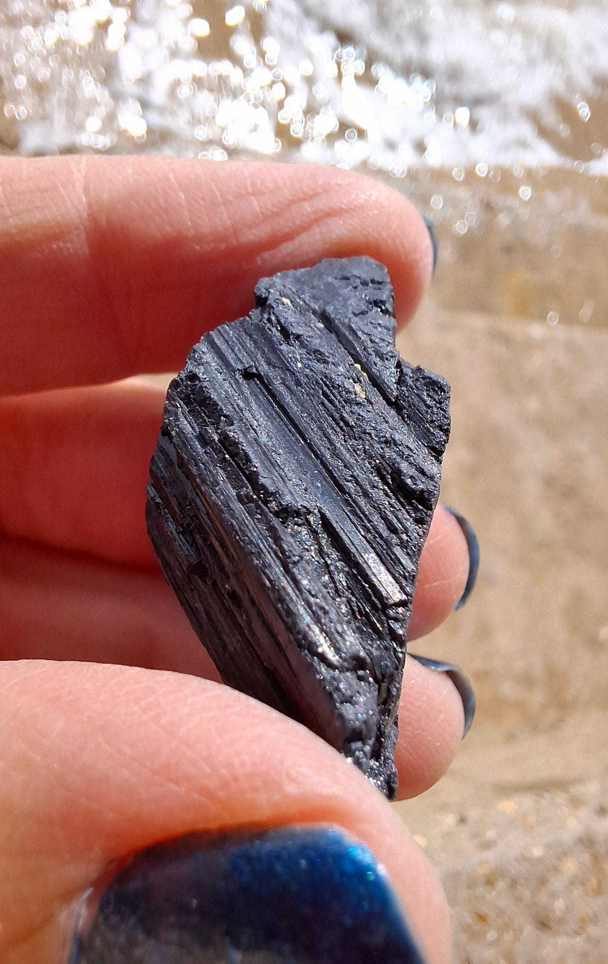 Black Tourmaline RAW, 14.77g, Crystal, (Ref: RBT1)
