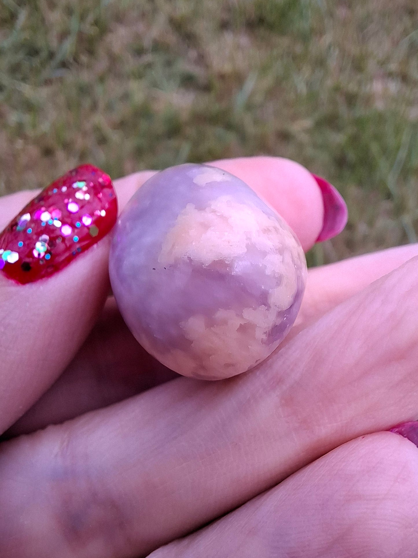 Lepidolite, Tumble Stone, Crystal (Ref: T114)