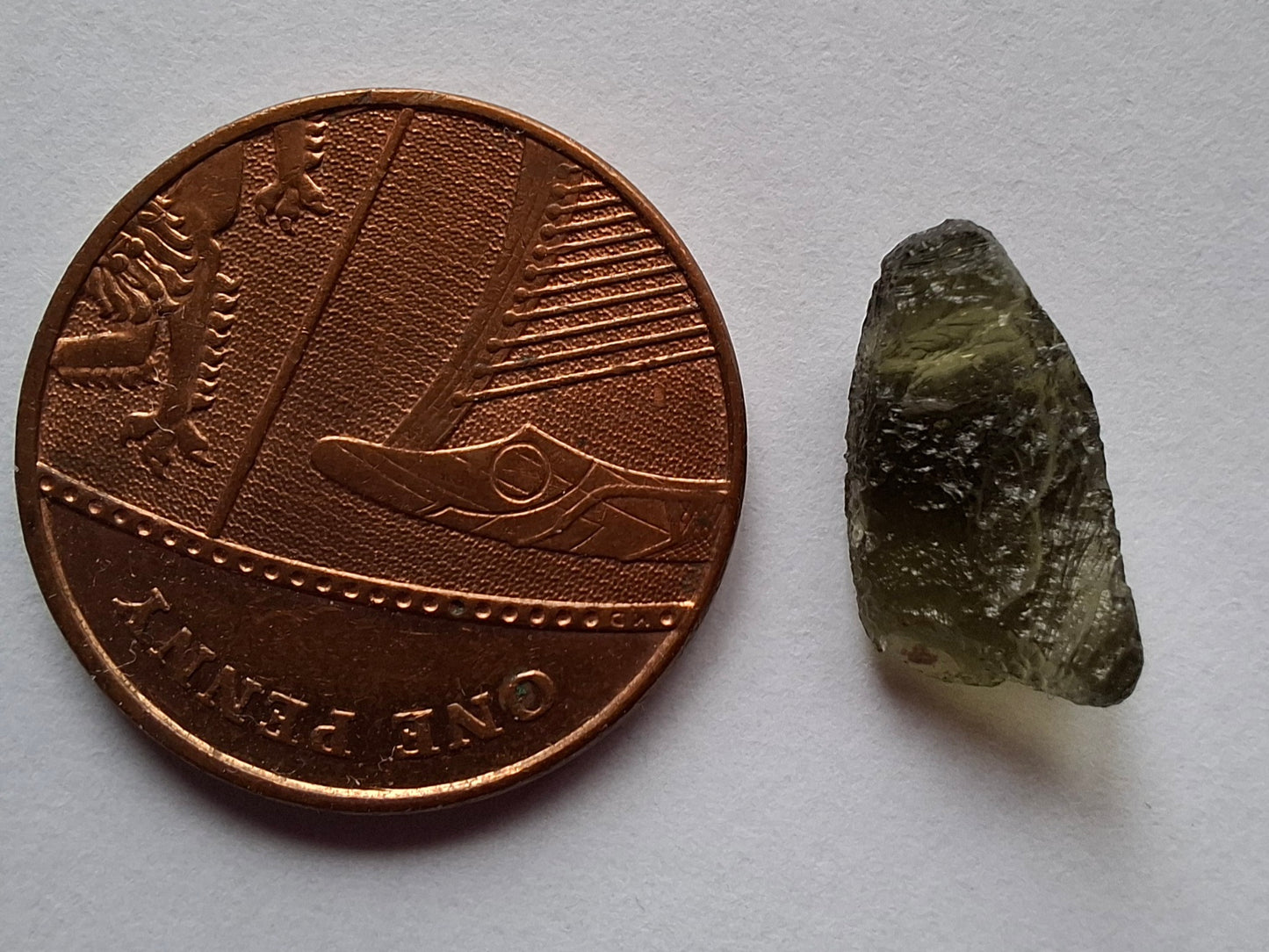 Moldavite Piece, 0.59g, Tektite (Ref: 1413)