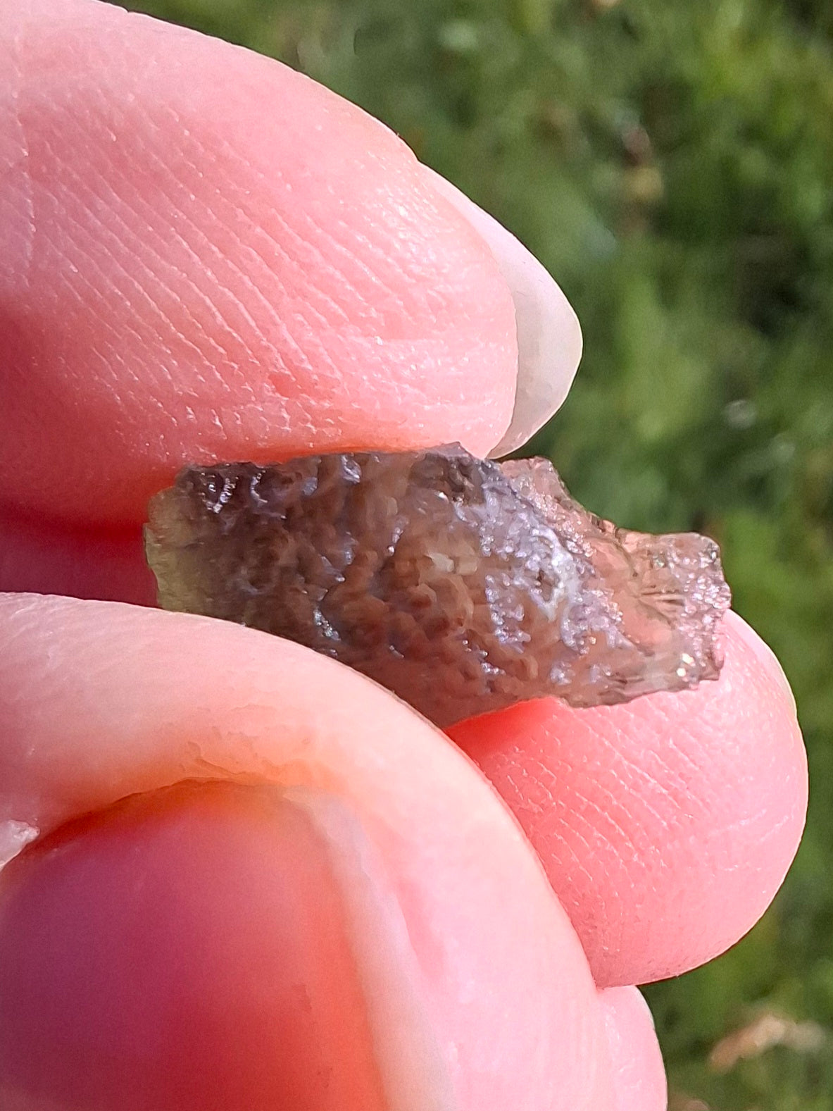 Moldavite Piece, 0.73g, Tektite (Ref: 1331)