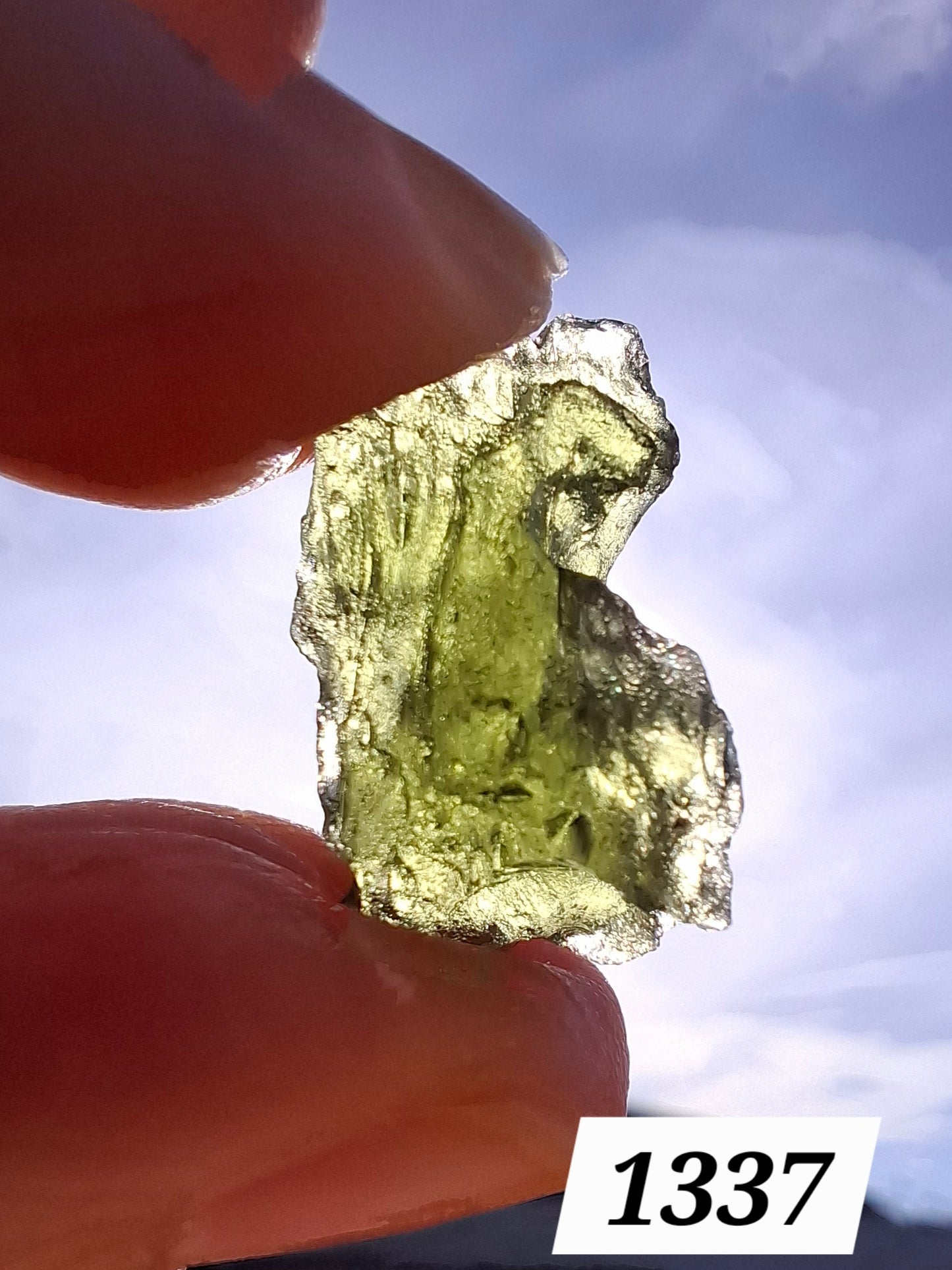 Moldavite Piece, 2.18g, Tektite (Ref: 1337)