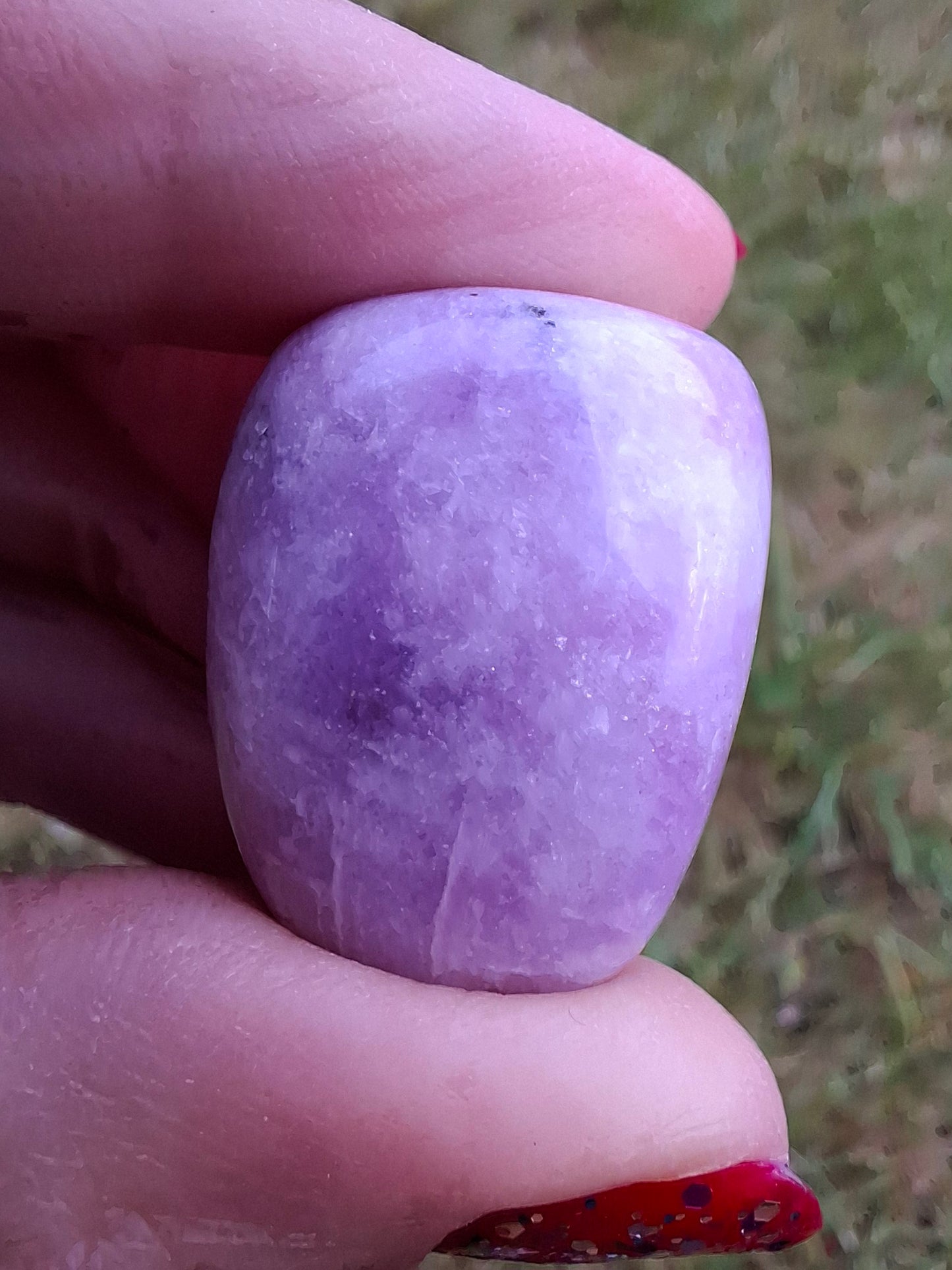 Lepidolite, Tumble Stone, Crystal (Ref: T116)