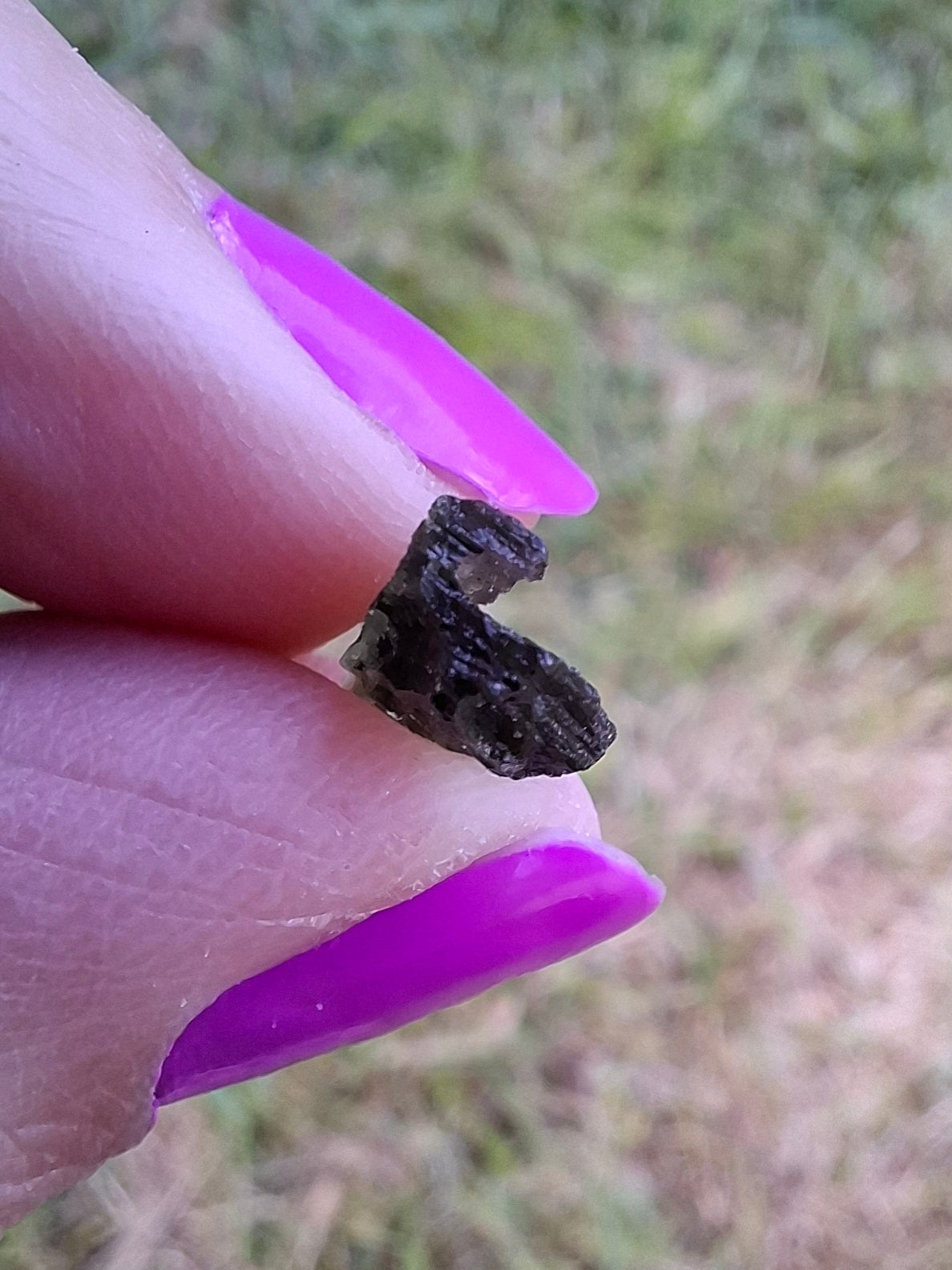 Moldavite Piece, 0.49g, Tektite (Ref: 1452)