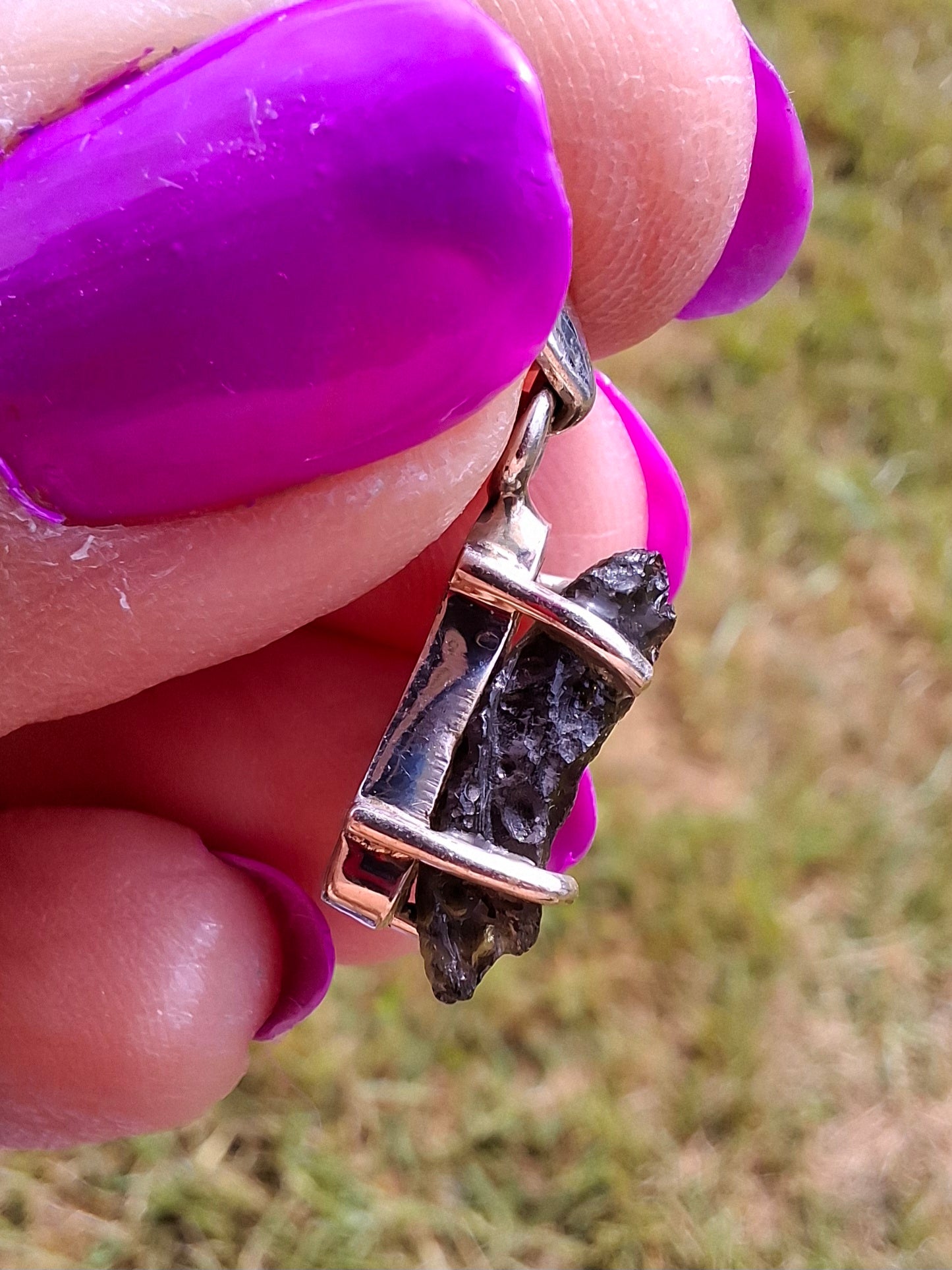 Moldavite Claw Pendant, 925 Silver, Tektite (Ref: P27)