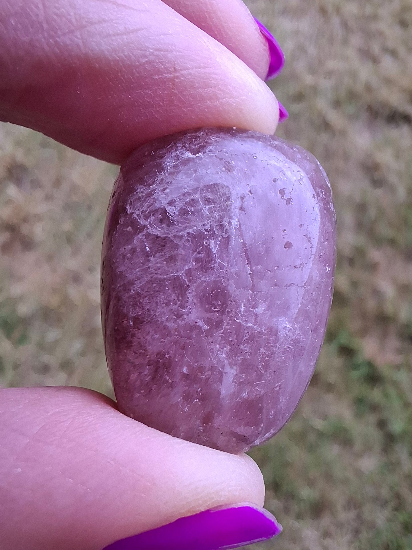 Strawberry Quartz, Tumble Stone, Crystal (Ref: T10)