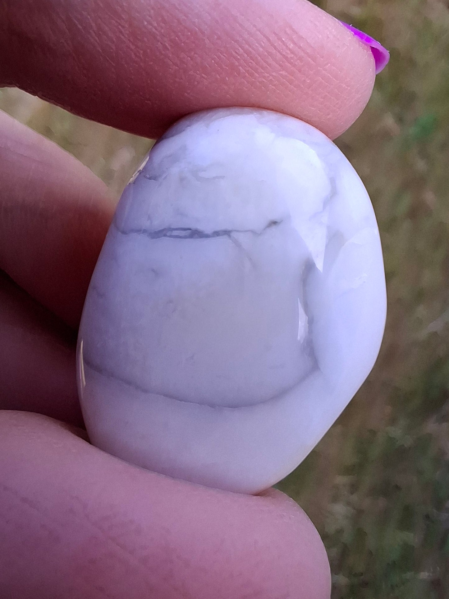 Howlite, Tumble Stone, Crystal (Ref: T40)