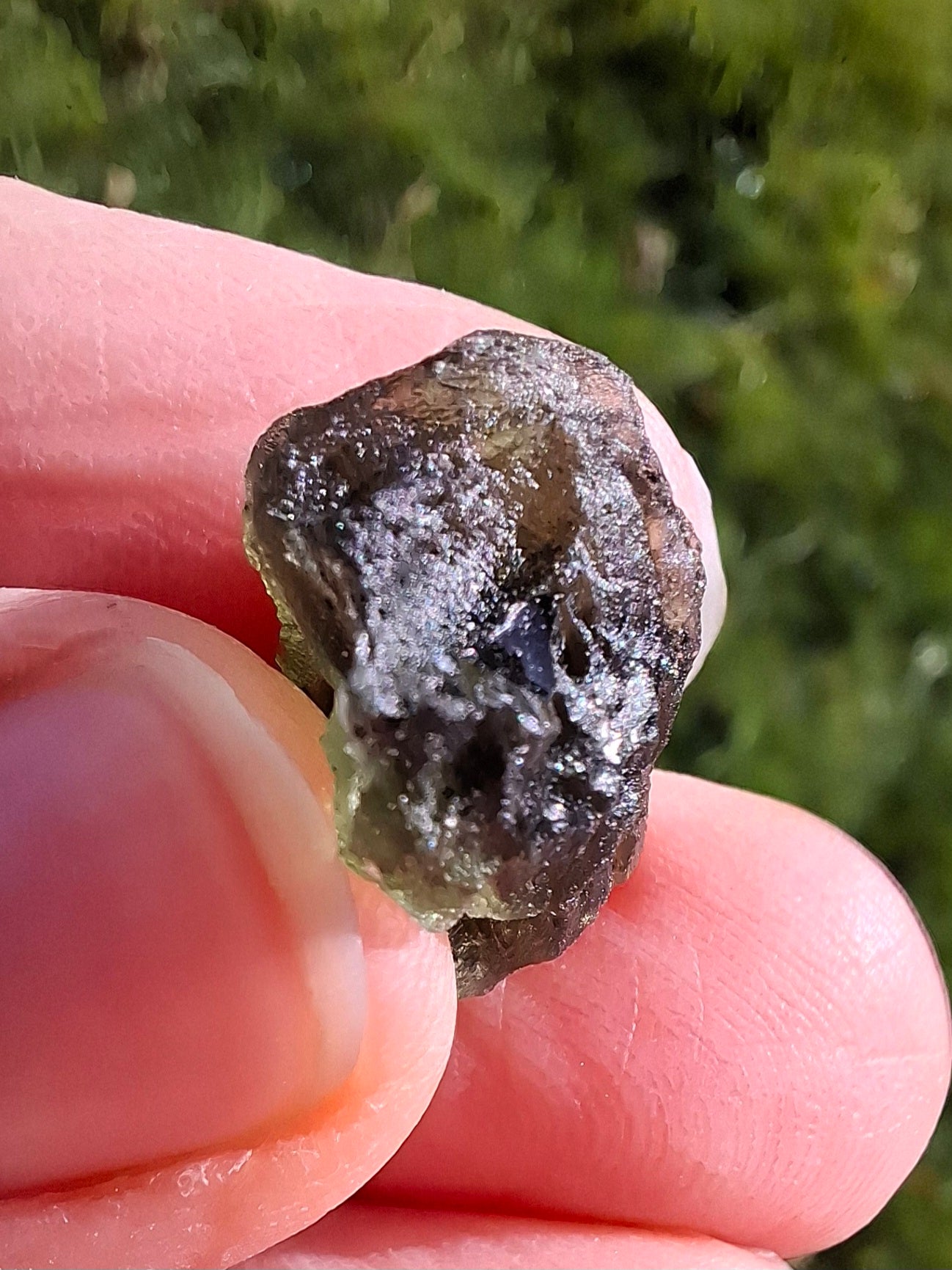 Moldavite Piece, 2.18g, Tektite (Ref: 1337)