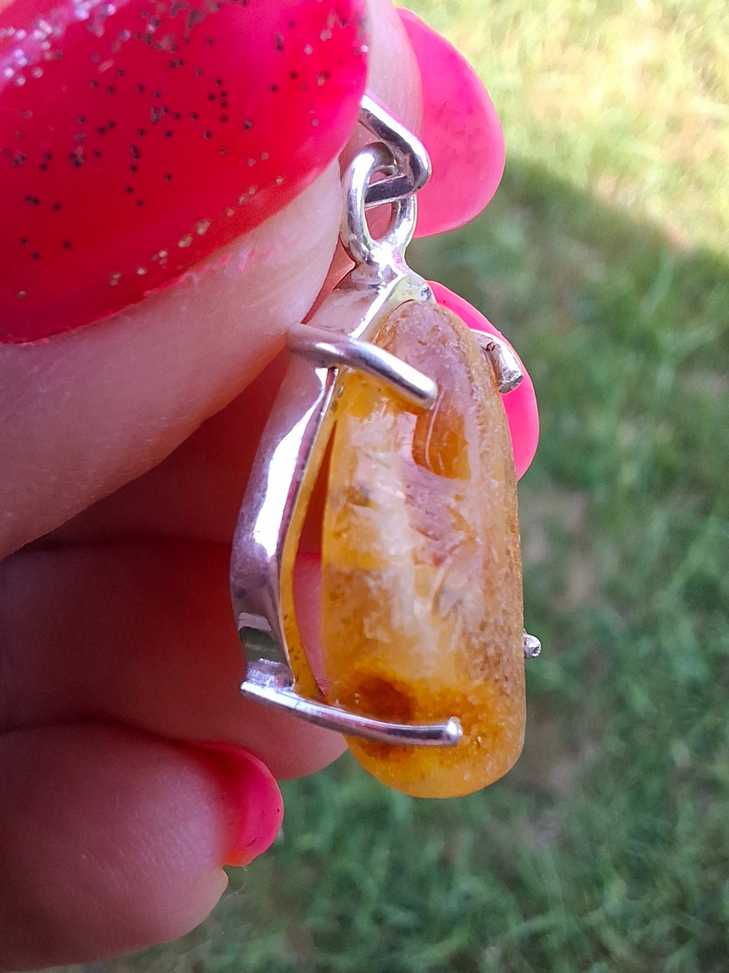 Baltic Amber Pendant, 925 Silver, Fossil (Ref: AP5)