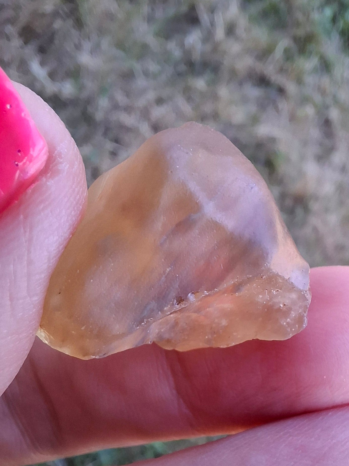 Libyan Desert Glass (darker) Piece, 10.32g, Tektite (Ref: L1376)