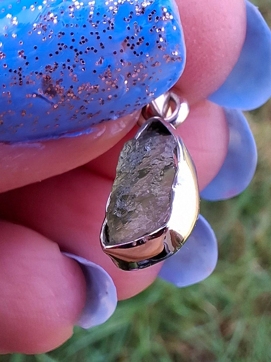 Moldavite Pendant, 925 Silver, Tektite (Ref: P46)