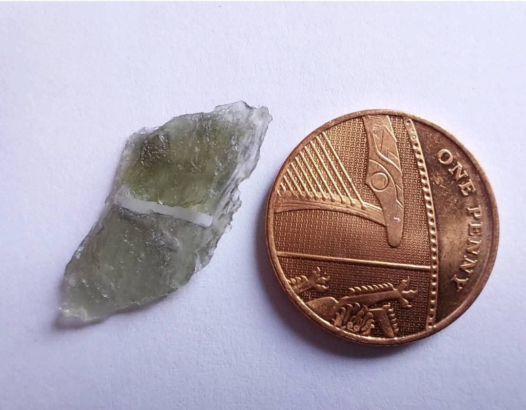 Moldavite Piece, 0.63g, Tektite (Ref: 776)