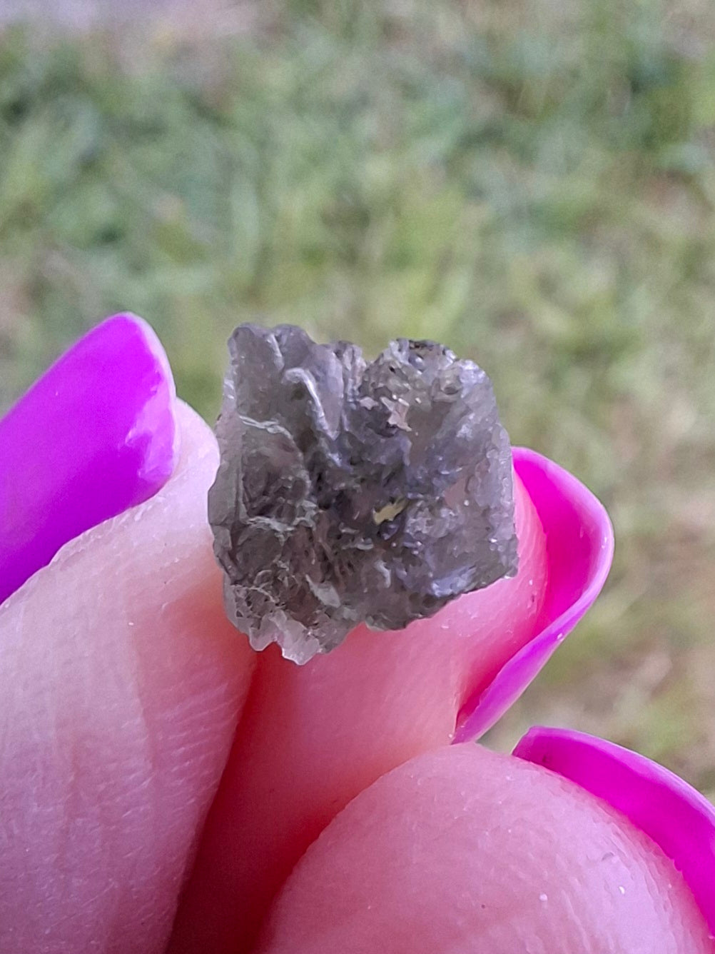 Moldavite Piece, 0.63g, Tektite (Ref: 1447)