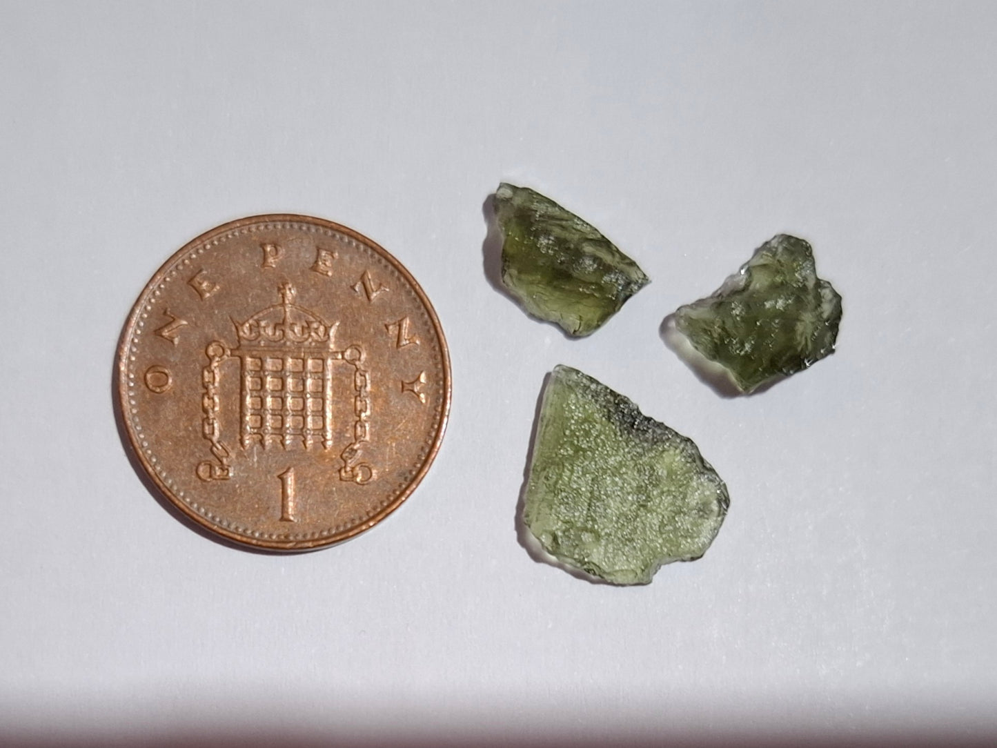 Moldavite chip Bundle, 1g, 3 pcs, Tektite (MB44)