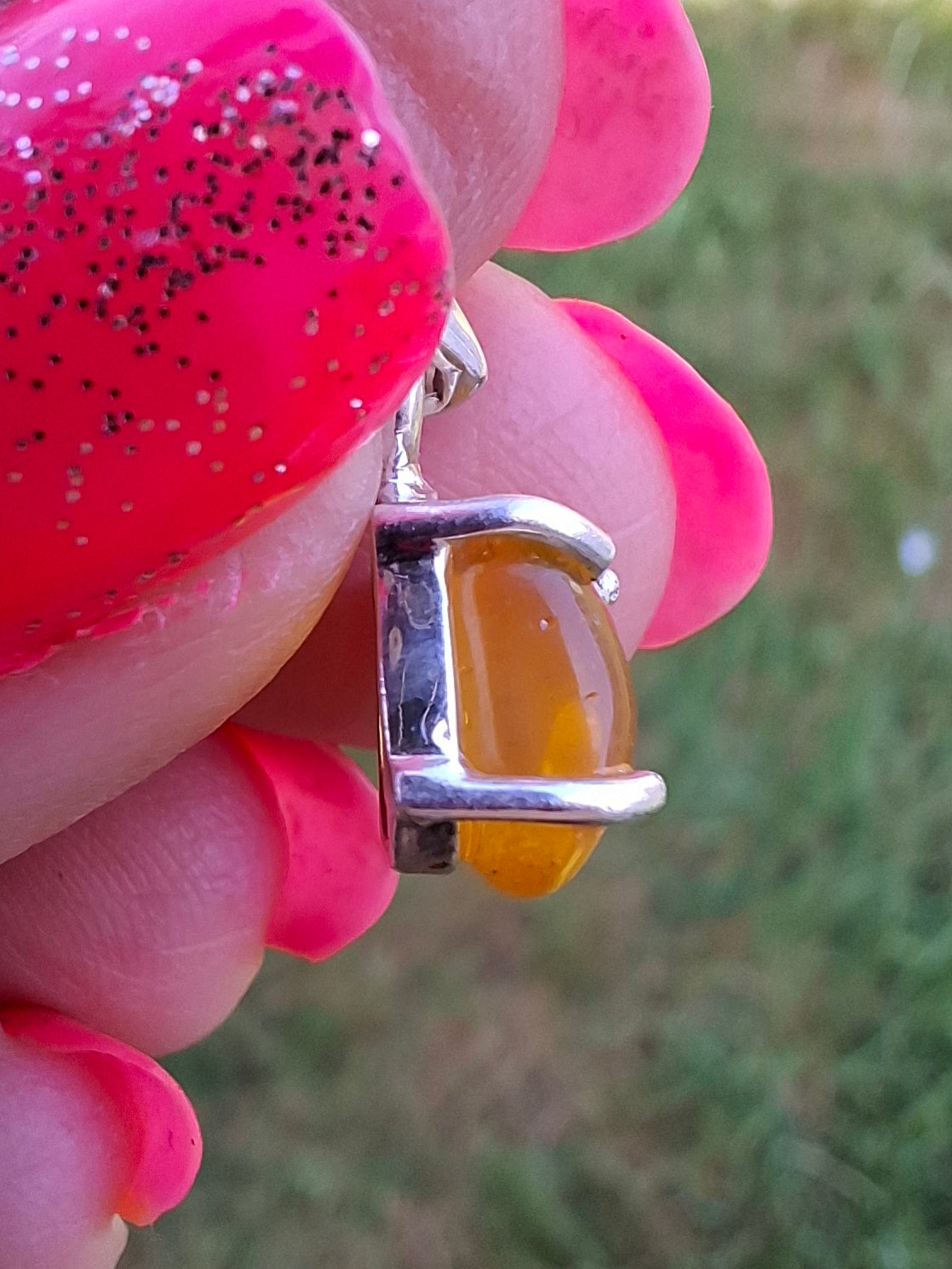 Baltic Amber Pendant, 925 Silver, Fossil (Ref: AP16)