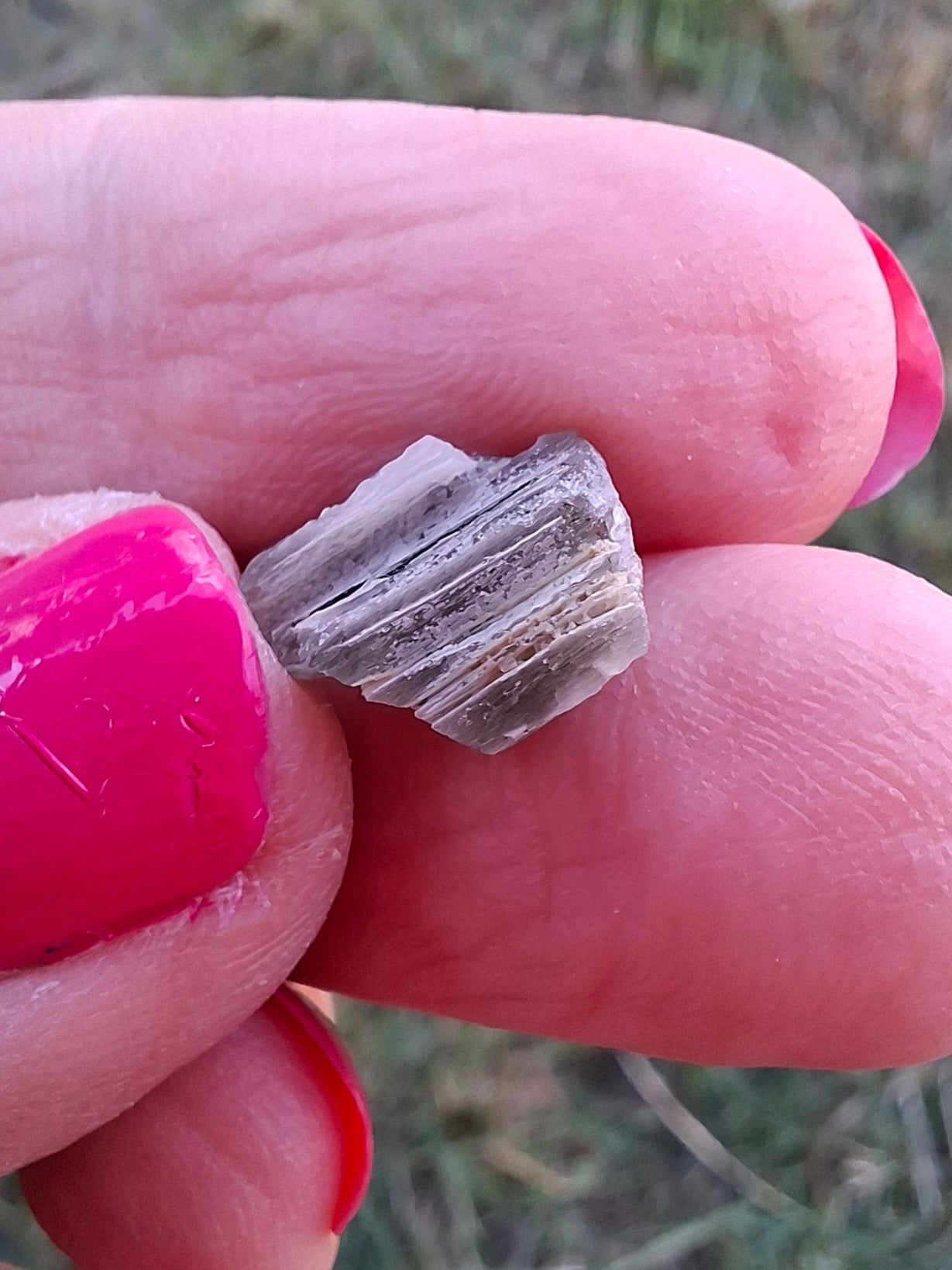 Moldavite Piece, SNOWFLAKE, FROSTED, BRUSNA, 0.62g, Tektite (Ref: 1489)