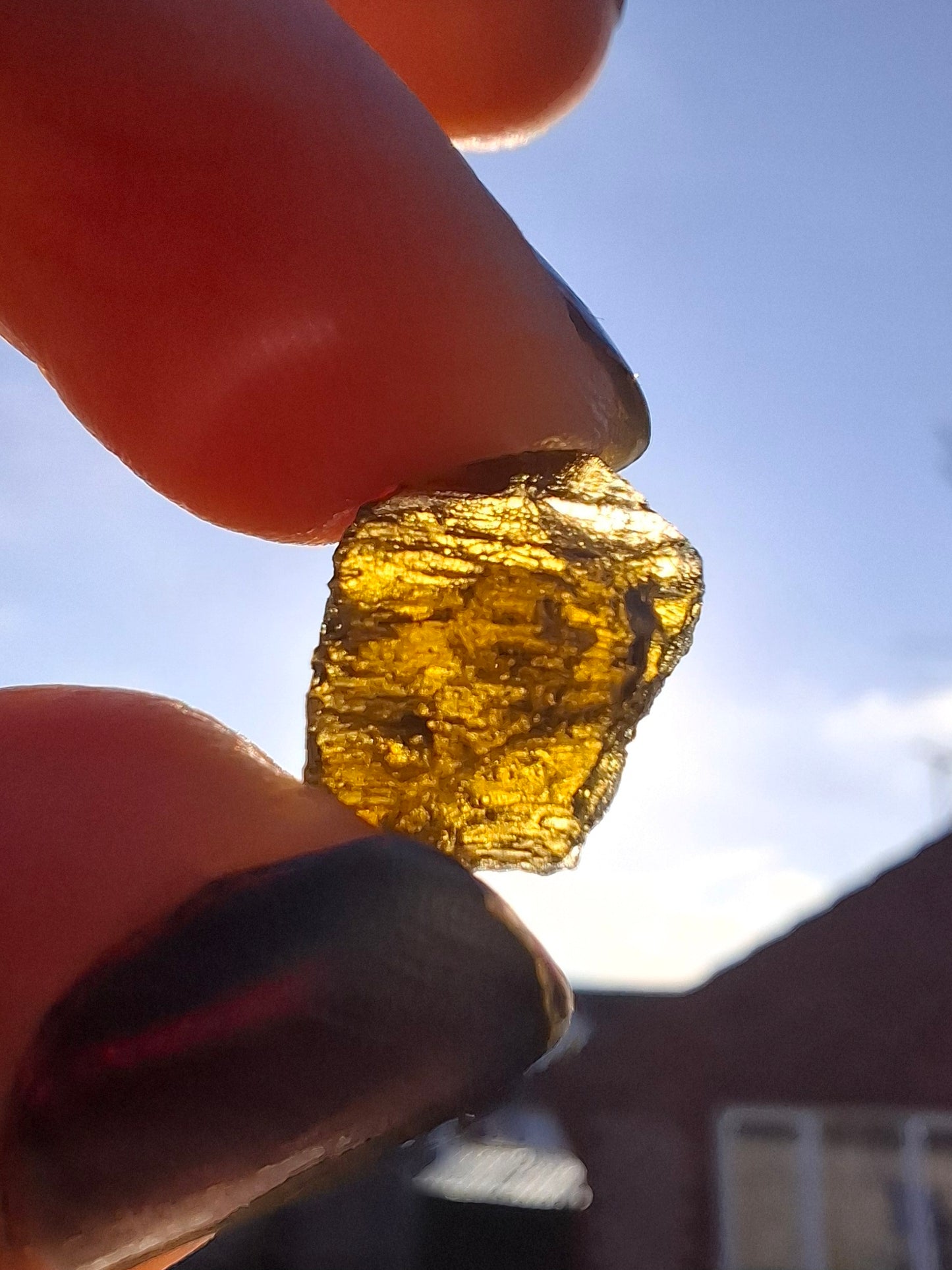 Moldavite Piece, 0.87g, Tektite (Ref: 1392)
