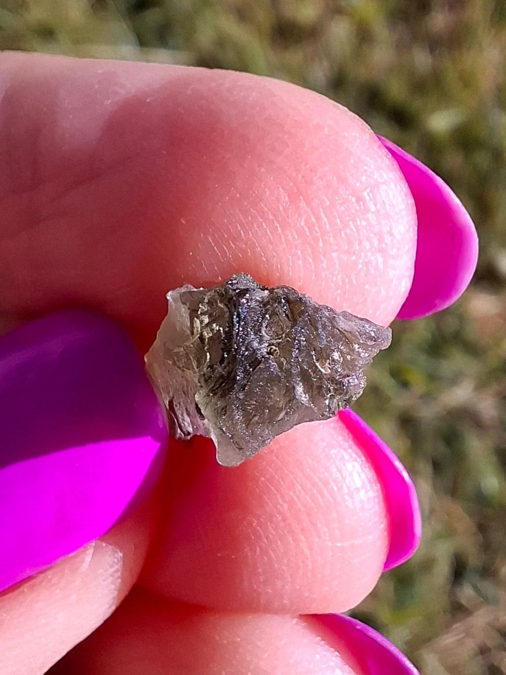 Moldavite Piece, 0.63g, Tektite (Ref: 1447)
