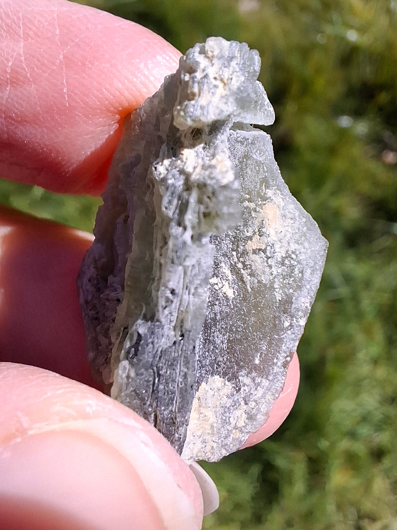 Moldavite Piece, SNOWFLAKE, FROSTED, BARTOCHOV, 3.47g, Tektite (Ref: 1368)
