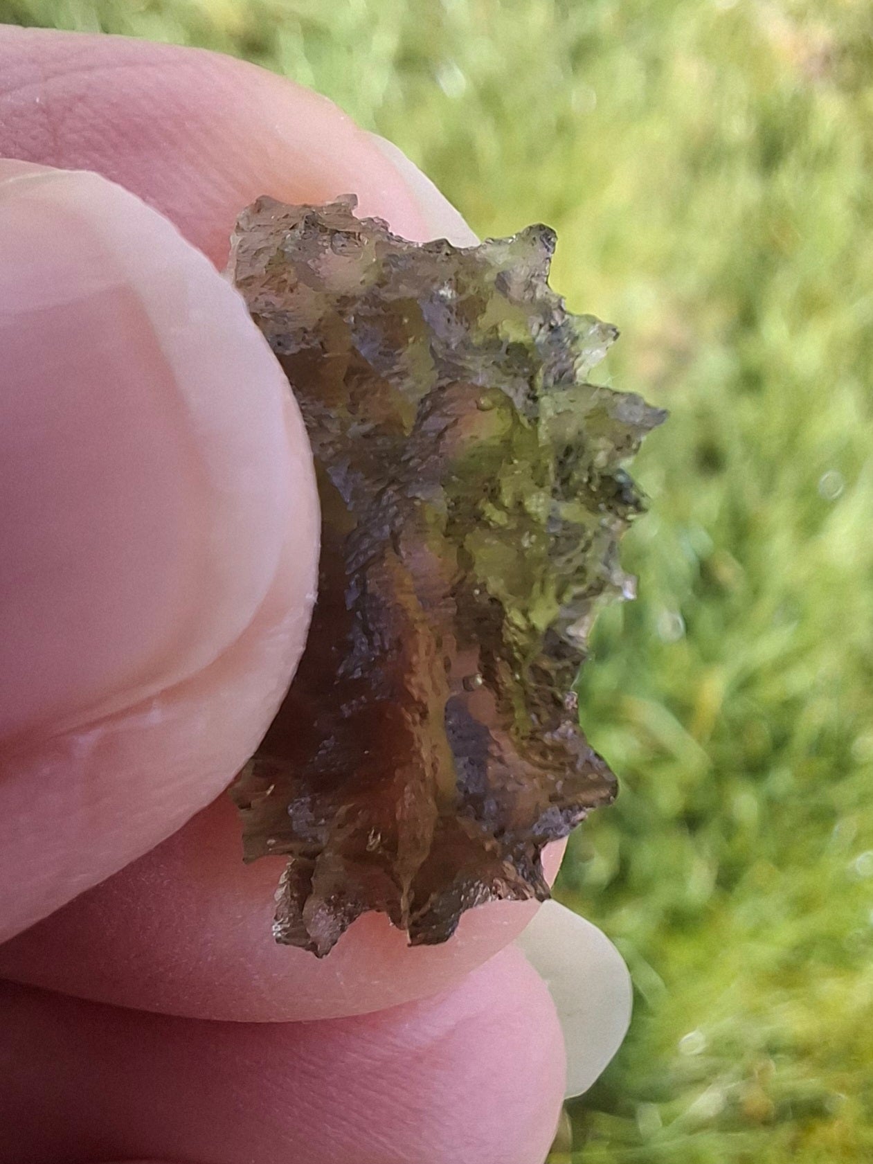 Moldavite Piece, JEZKOVNA BESEDNICE, 1.32g, Tektite (Ref: 1280)