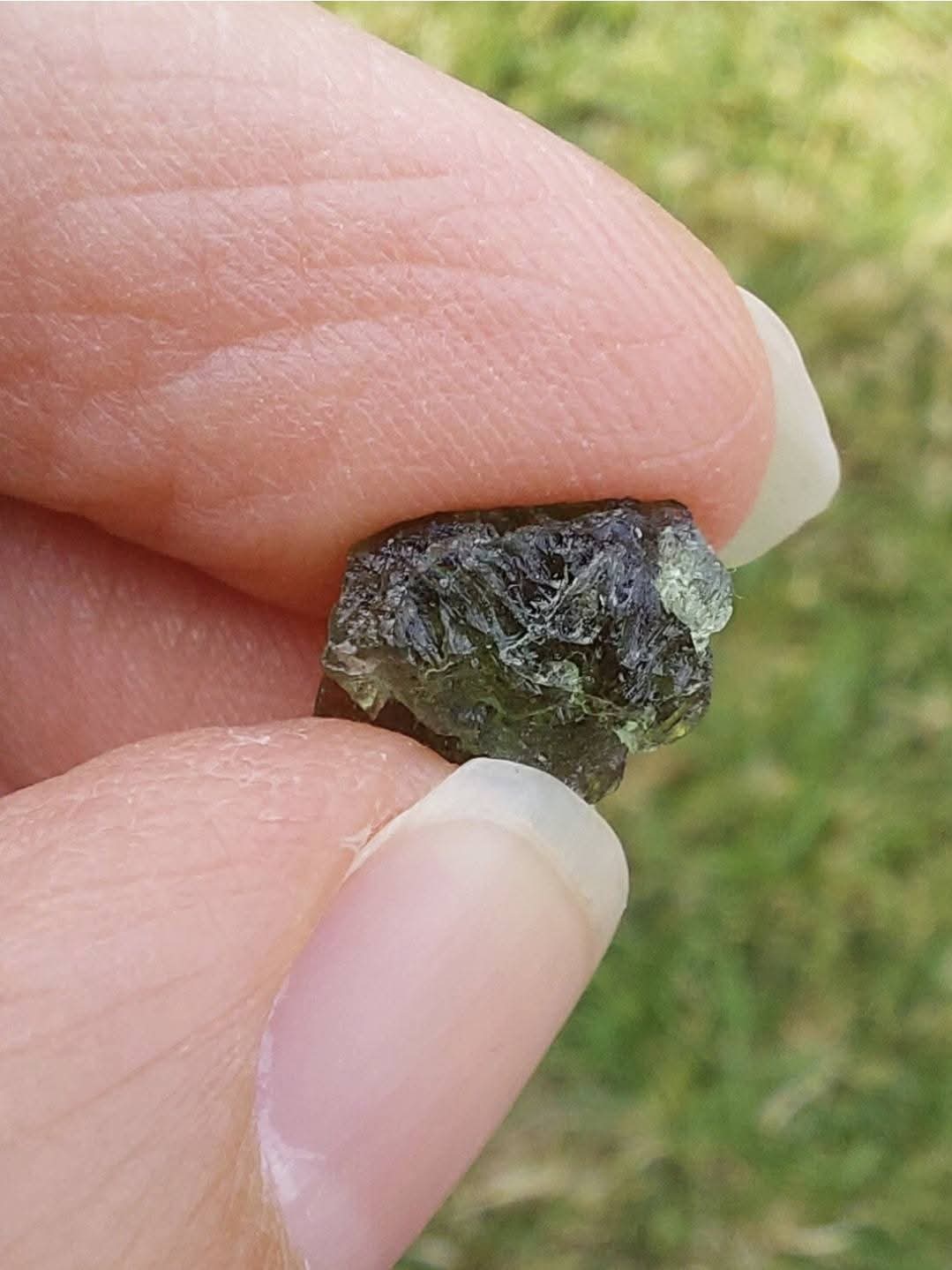 Moldavite Piece, 0.76g, Tektite (Ref: E207)