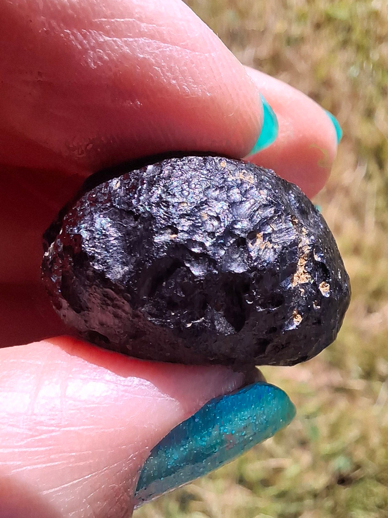 Philippinite (Rizalite), 10.64g, Tektite