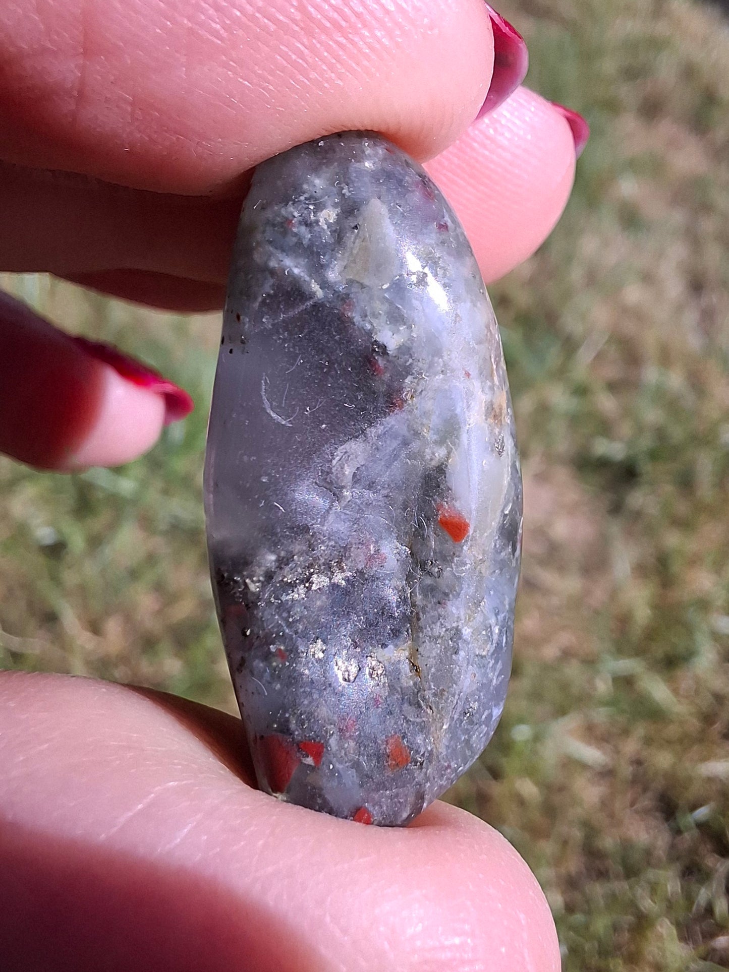 African Blood Stone, Tumble Stone, Crystal (Ref: T173)