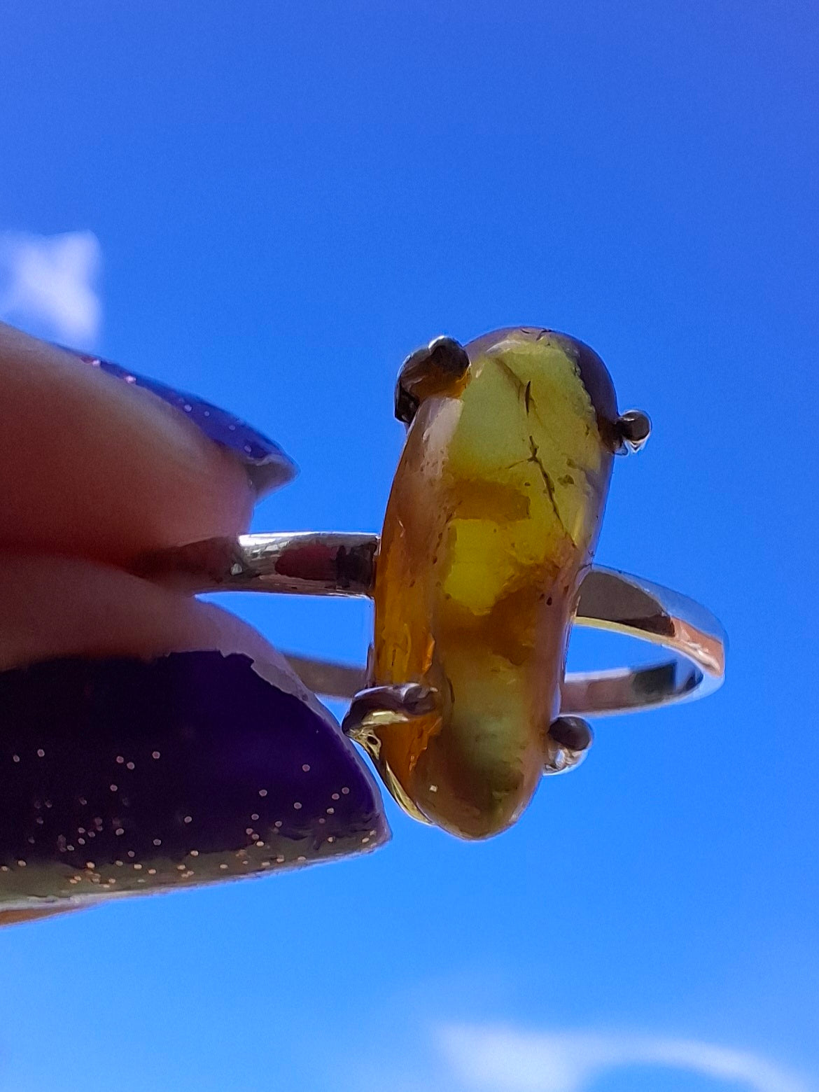 Baltic Amber Ring, size large V, 925 Silver, Fossil (Ref: AR25)